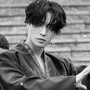 Song Review: Lay (EXO) – Lit