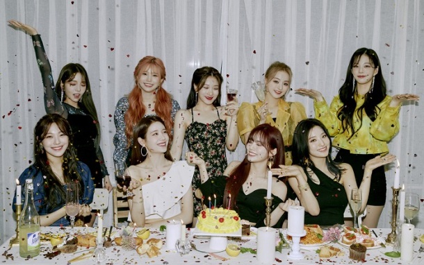 Song Review: fromis_9 – Feel Good (Special Code)